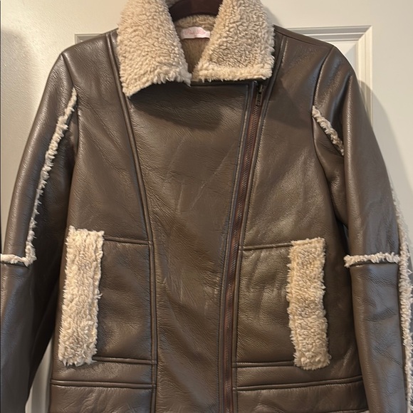 Pink Lily Teddy Jacket Brown and Cream Cozy Style - Picture 4 of 6